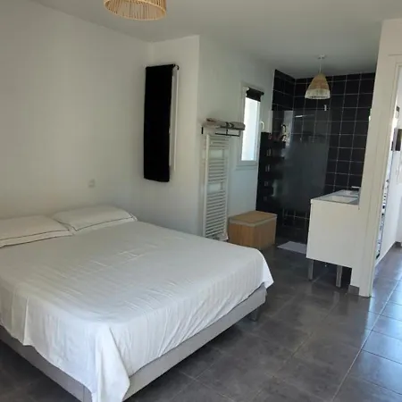 Individuelle 3 - 6 Pers Calvi (Corsica)