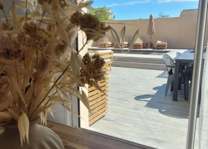 Individuelle 3 - 6 Pers Calvi (Corsica)